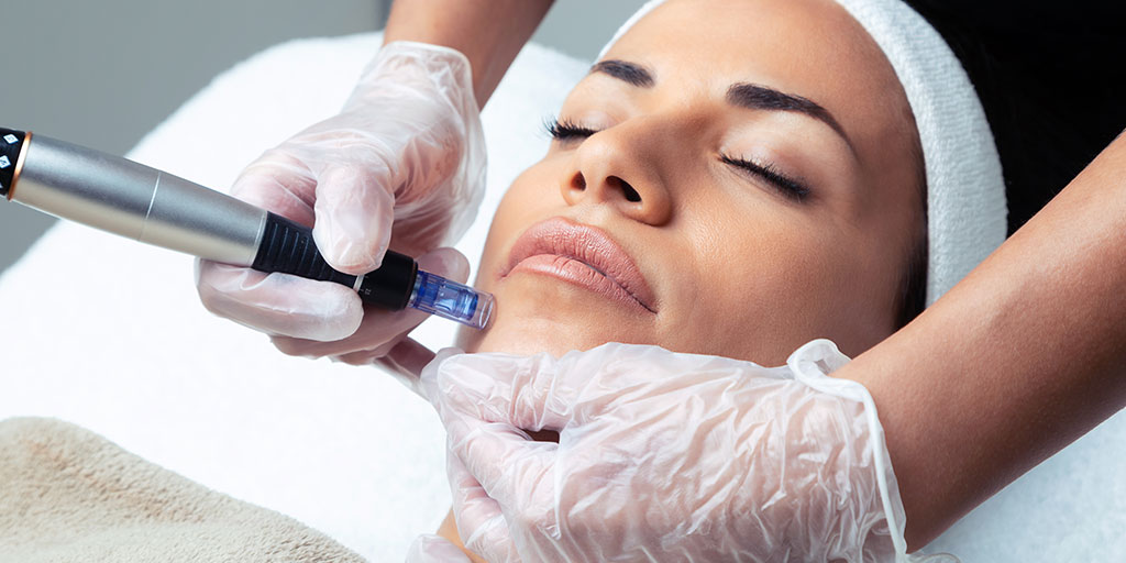 Også Våd Den aktuelle In-office Dermatologist Treatments to Aid Your Skin Care Routine